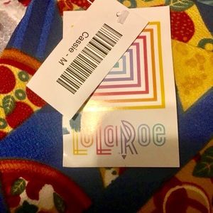 Lularoe size medium Cassie pizza skirt. NWT